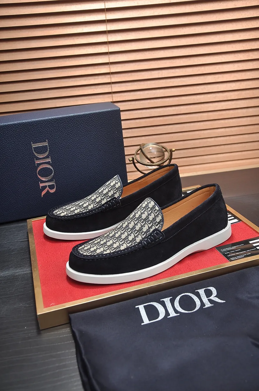 Men's shoes 💰520💶 [Dior] high-end goods Niuli original order quality Dior —🆘. Dior original order purchasing, high-end leather shoes, fabric: imported cowhide from Italy ➕ water-dyed cowhide/cowhide lining ➕ special original outsole, fine workmanship, real-life shooting 🎬 size: 38-45 (customized at 45)